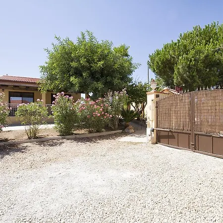 La Rosa Dei Venti Bed & Breakfast *